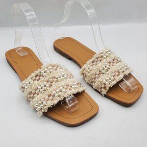 NWOT PEARL AND VELVET RIBBON SLIDE SANDALS